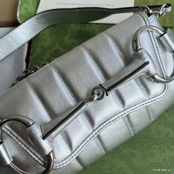 First bag ru HORSEBIT GUCCI SHOULDER BAG SMALL CHAIN 0611